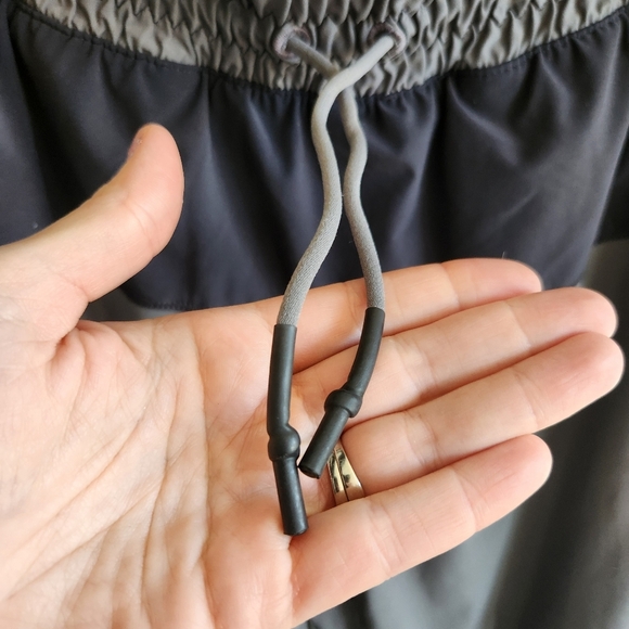 Lululemon Track To Reality Lined Pants Joggers Gym Running Track pants Size 10 - Picture 7 of 14